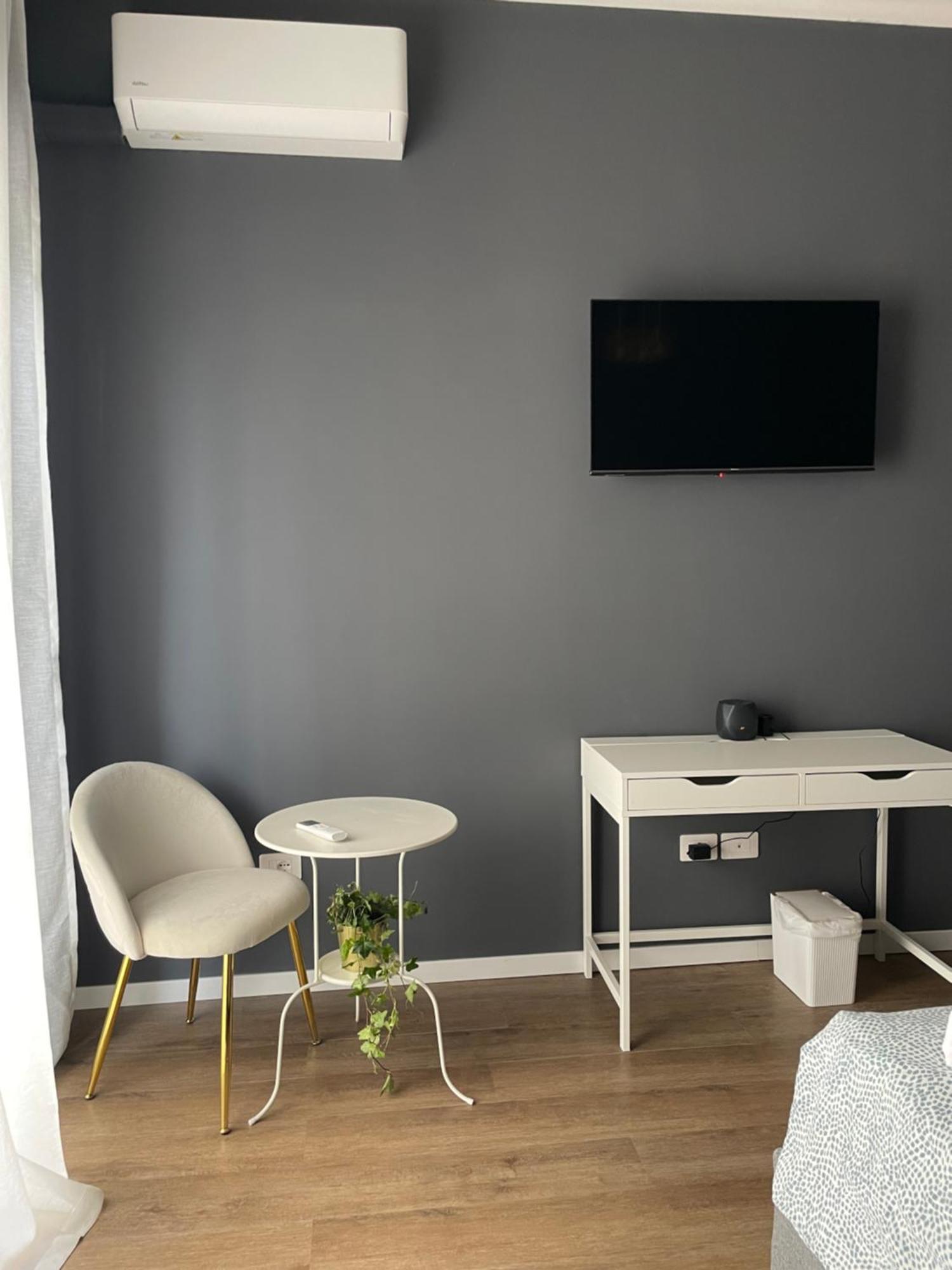 Isvi Bari Comfort Rooms Eksteriør billede